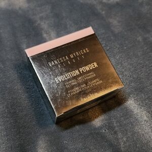 Danessa Myricks Beauty Evolution Powder - Pink